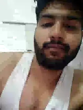 ModestZucchini65 online show from 10.12.25