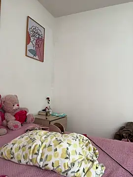 Snapshot of HallieLemon1 chatting on 01.09.25 HallieLemon1 online show from 01.09.25