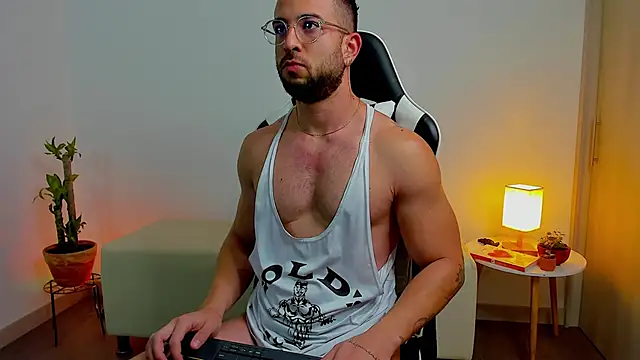 dafboy1 online show from 12.04.25