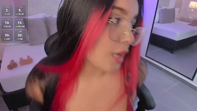 victoria18x online show from 11.12.25