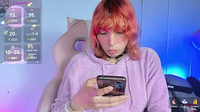 Snapshot of -kisa_ chatting on 01.11.25 -kisa online show from 01.11.25
