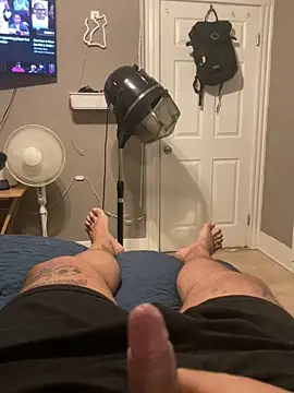 Snapshot of chubbydominican chatting on 02.15.25 chubbydominican online show from 02.15.25