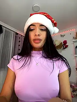 Snapshot of lina_pink chatting on 12.02.24 lina pink online show from 12.02.24