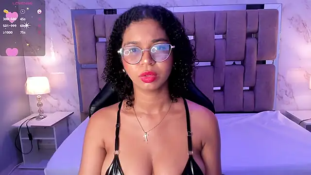 MilaHall  online show from 03.20.25