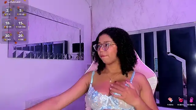 MilaHall  online show from 09.24.25