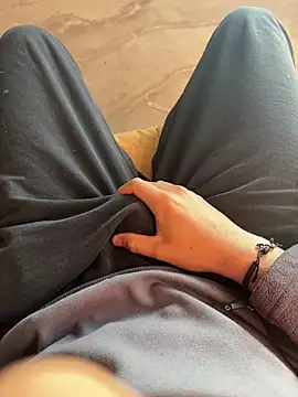 josle24 online show from 10.29.25