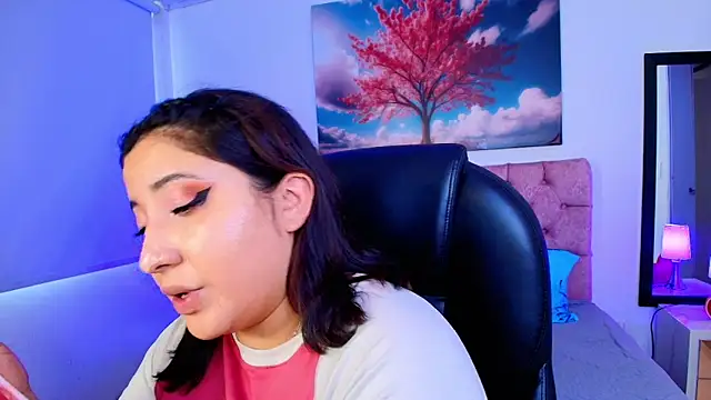 Emma monserrat online show from 11.18.25