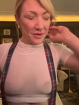 camdanz777 online show from 09.26.25