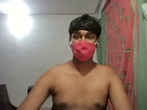 Snapshot of brownguy1234 chatting on 01.21.25 brownguy1234 online show from 01.21.25