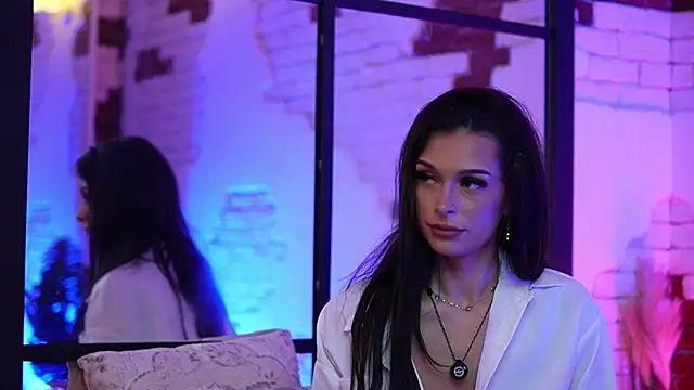 Snapshot of AngelinaCapri chatting on 02.13.25 AngelinaCapri online show from 02.13.25