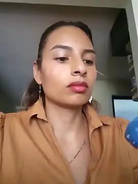 mykaelahoney online show from 09.24.25