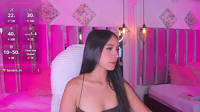 Snapshot of sophie_ws chatting on 12.10.24 sophie ws online show from 12.10.24