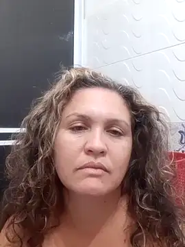 Snapshot of helenca43 chatting on 03.14.25 helenca43 online show from 03.14.25