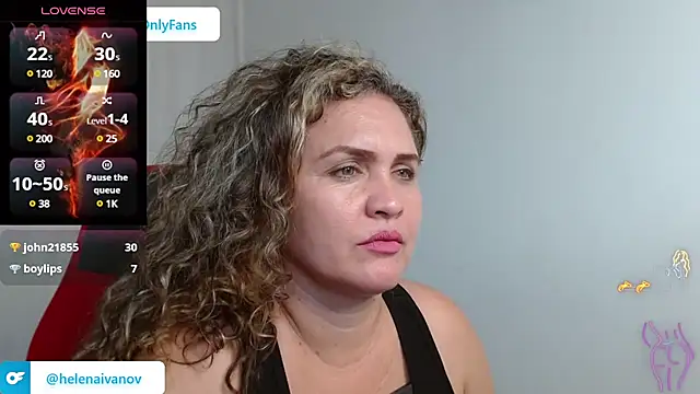 Snapshot of helenca43 chatting on 03.22.25 helenca43 online show from 03.22.25