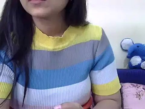 Snapshot of WildRuhi20 chatting on 12.04.24 WildRuhi20 online show from 12.04.24