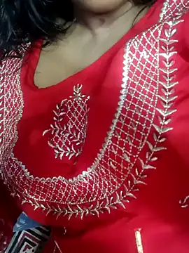 Snapshot of Wifesuman40 chatting on 12.10.24 Wifesuman40 online show from 12.10.24