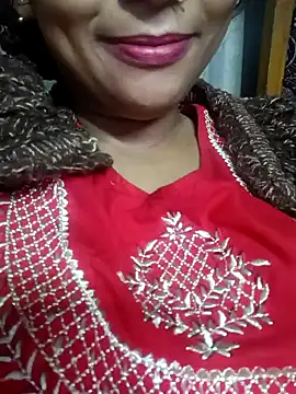 Snapshot of Wifesuman40 chatting on 12.11.24 Wifesuman40 online show from 12.11.24