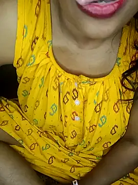 Snapshot of Wifesuman40 chatting on 01.07.25 Wifesuman40 online show from 01.07.25