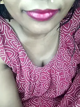 Snapshot of Wifesuman40 chatting on 01.18.25 Wifesuman40 online show from 01.18.25