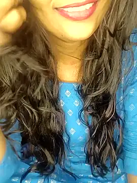 Snapshot of Wifesuman40 chatting on 01.19.25 Wifesuman40 online show from 01.19.25