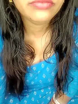 Snapshot of Wifesuman40 chatting on 01.22.25 Wifesuman40 online show from 01.22.25