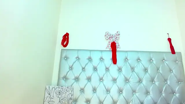 JessicaRabbit04 online show from 11.26.25