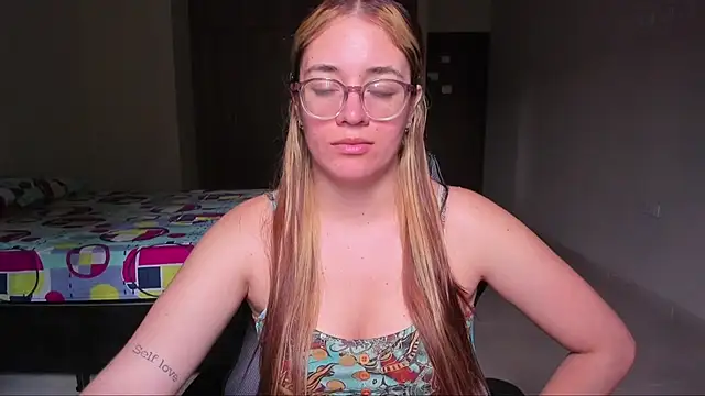 atenas 05  online show from 03.04.25