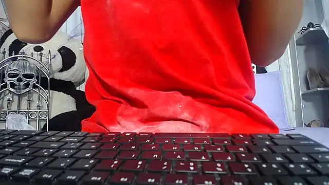 KOURTNEY-- online show from 10.10.25