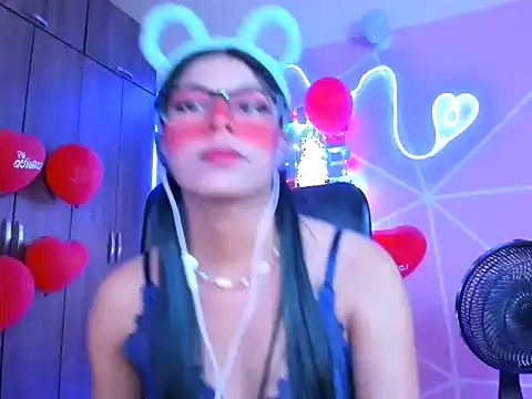 Snapshot of _ALLYSON18_ chatting on 02.19.25 ALLYSON18 online show from 02.19.25