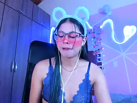 Snapshot of _ALLYSON18_ chatting on 02.27.25 ALLYSON18 online show from 02.27.25
