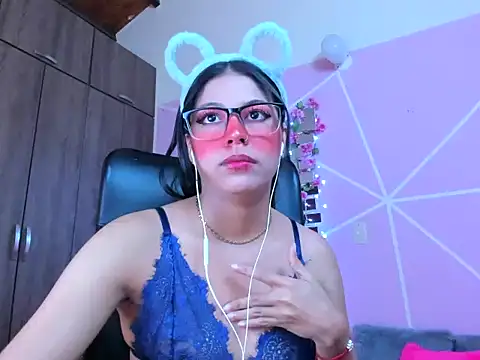 Snapshot of _ALLYSON18_ chatting on 03.02.25 ALLYSON18 online show from 03.02.25