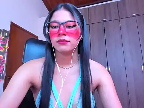 Snapshot of _ALLYSON18_ chatting on 09.15.25 ALLYSON18 online show from 09.15.25