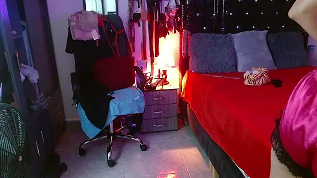 SamaraMartinez online show from 11.30.25