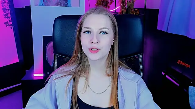 CuteMousee online show from 12.04.24