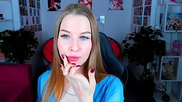 CuteMousee online show from 12.29.24