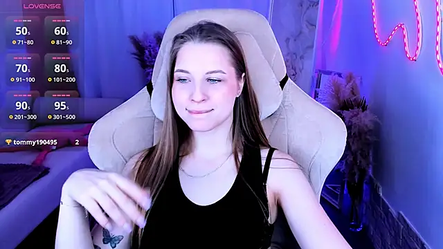 CuteMousee online show from 12.03.25