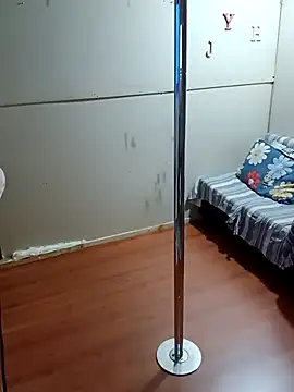 Snapshot of JessyCospXXX chatting on 02.28.25 JessyCospXXX online show from 02.28.25