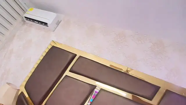 ZoehRoux online show from 01.28.25