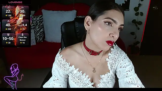 Carolaine69  online show from 10.09.25