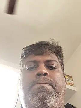 Snapshot of sahhi0906 chatting on 11.05.25 sahhi0906 online show from 11.05.25