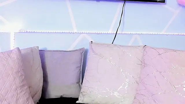 lila noa online show from 11.15.25