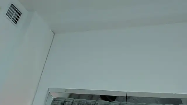 SussiSotto online show from 12.15.24