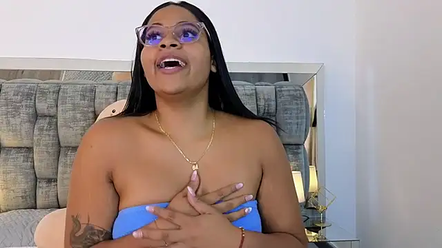 SussiSotto online show from 01.11.25