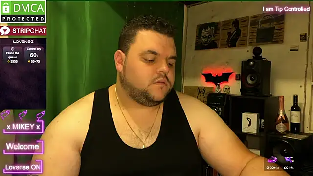 Snapshot of Mikey-HH chatting on 12.04.24 Mikey-HH online show from 12.04.24