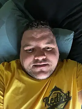 Snapshot of Mikey-HH chatting on 12.16.24 Mikey-HH online show from 12.16.24