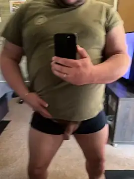 Snapshot of Mikey-HH chatting on 09.17.25 Mikey-HH online show from 09.17.25