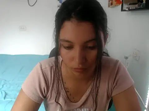 HannaKlein online show from 10.02.25