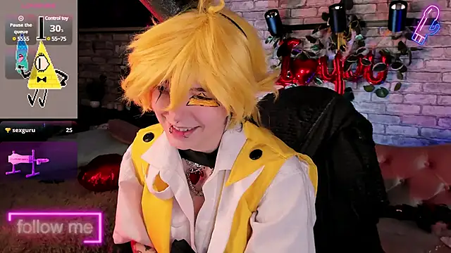 Snapshot of Alex_Howell chatting on 02.12.25 Alex Howell online show from 02.12.25