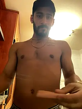 Snapshot of Cum_076 chatting on 12.05.25 Cum 076 online show from 12.05.25