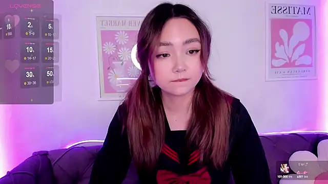 Snapshot of Fluffy_Rose chatting on 03.04.25 Fluffy Rose online show from 03.04.25